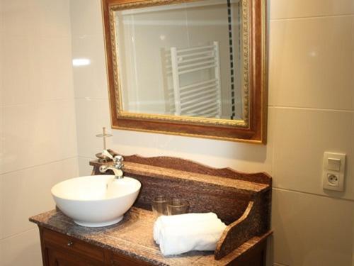 Chambres D'Hotes La Luzerniere Saint-Denis-de-Pile Ngoại thất bức ảnh