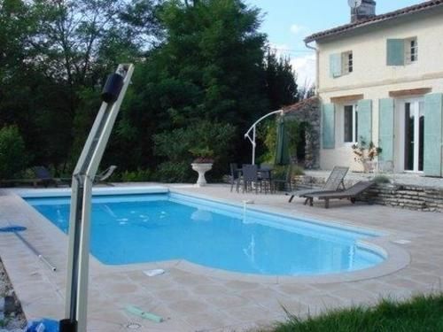 Chambres D'Hotes La Luzerniere Saint-Denis-de-Pile Ngoại thất bức ảnh
